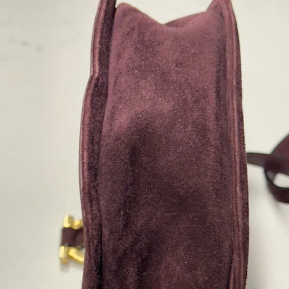🔥🔥🔥Salvatore Ferragamo Suede Plum/Burgundy Color Crossbody/Shoulder Bag EUC!
